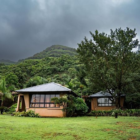 Rajlok Resorts プネ エクステリア 写真