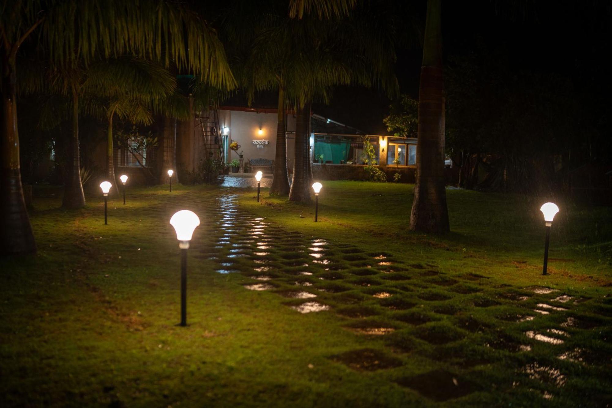 Rajlok Resorts プネ エクステリア 写真